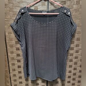 Zenobia Gray and White Cuffed Sleeve Blouse